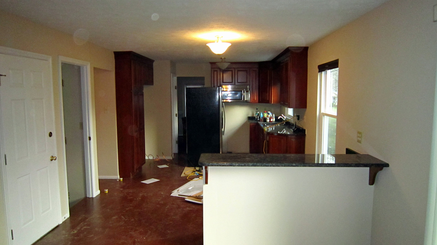 bar-plumb-floor